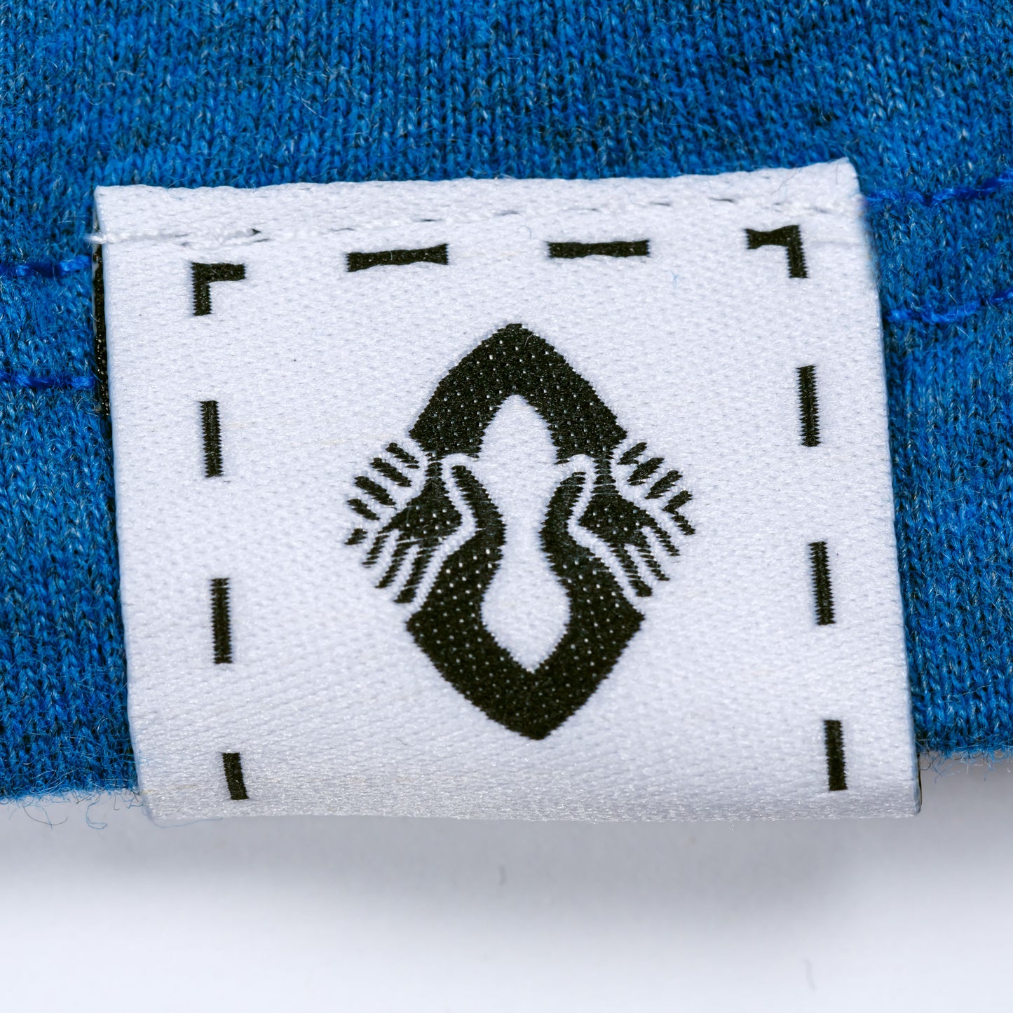 T-SHIRT AUS PIMA BAUMWOLLE MIT GROSSEM LOGO