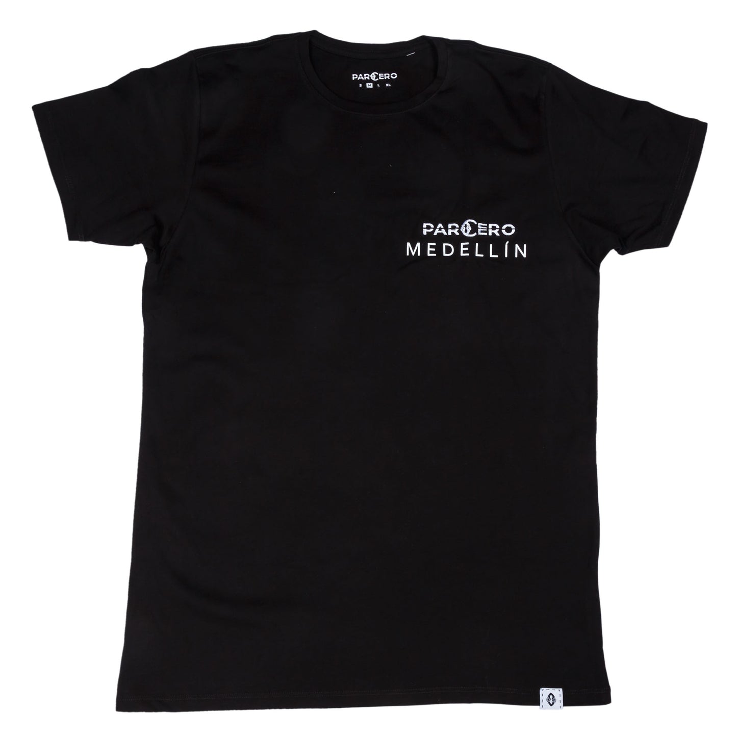 T-SHIRT AUS PIMA BAUMWOLLE MIT KLEINEM LOGO